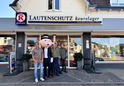 Monopoly in Apeldoornse stijl bij Albert Heijn Sprengenpark