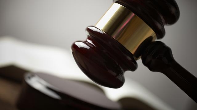 Rechter geeft man voorwaardelijke celstraf voor dreigmails aan Rutte