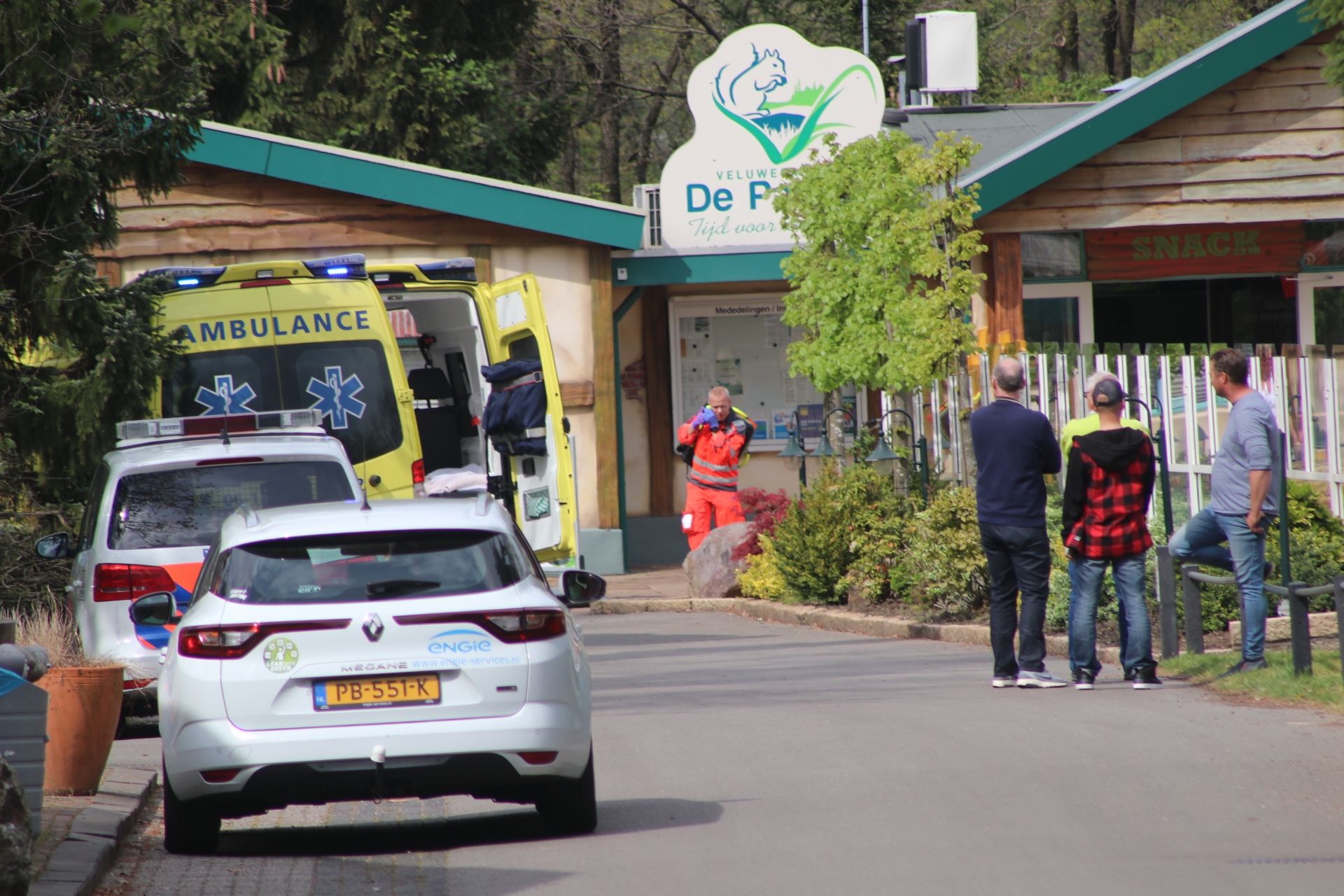 Vrouw 18 uit Hilversum gered van verdrinkingsdood