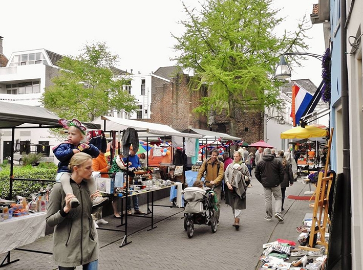 Feestelijke markt voor jong en oud