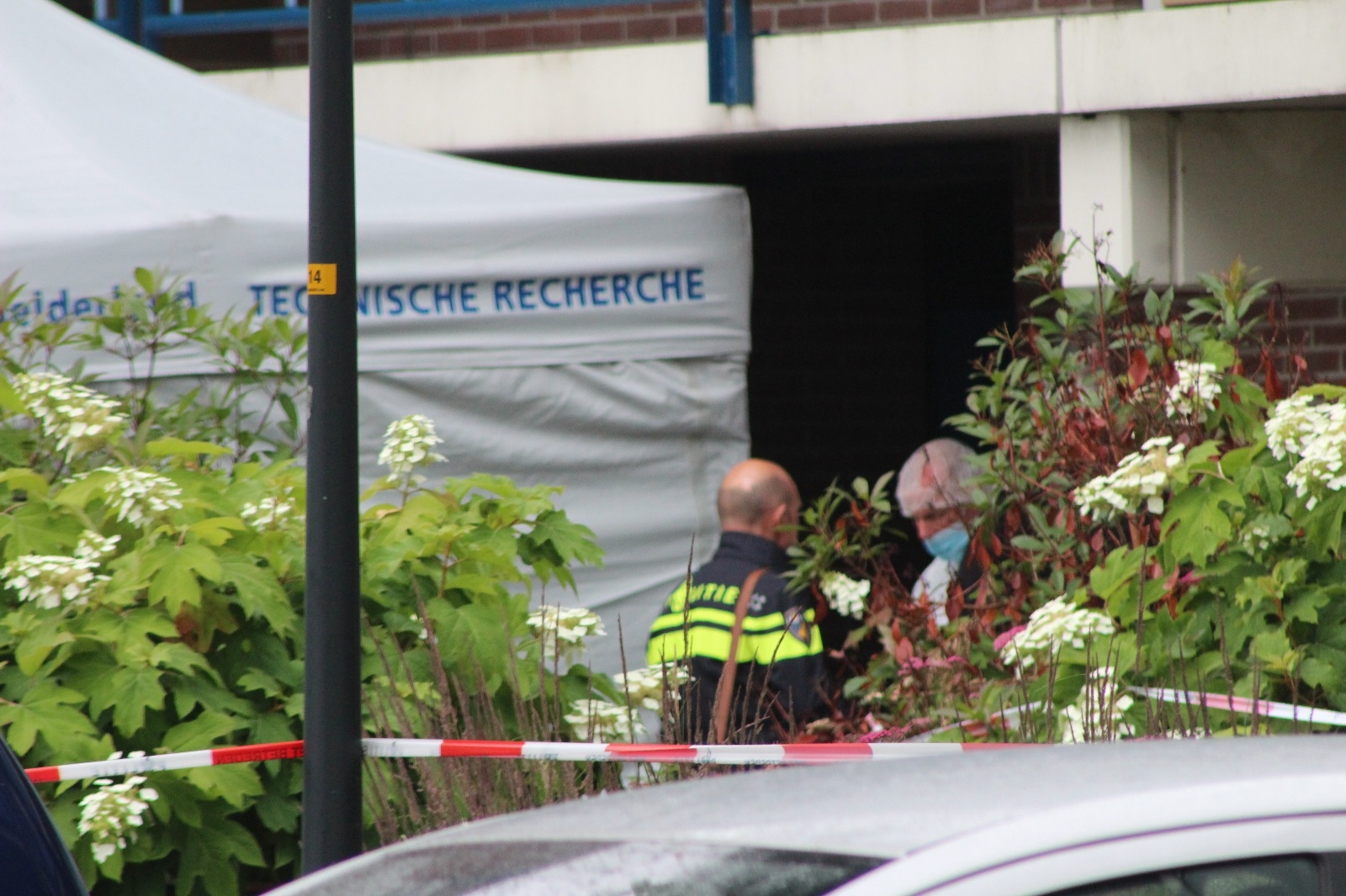 Persoon overleden na val van flat
