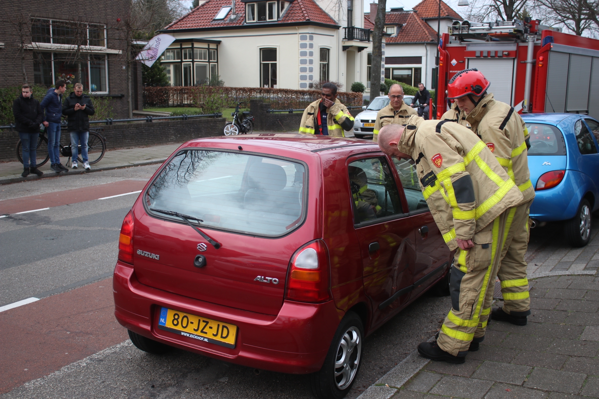 Vrouw aangehouden na aanrijding