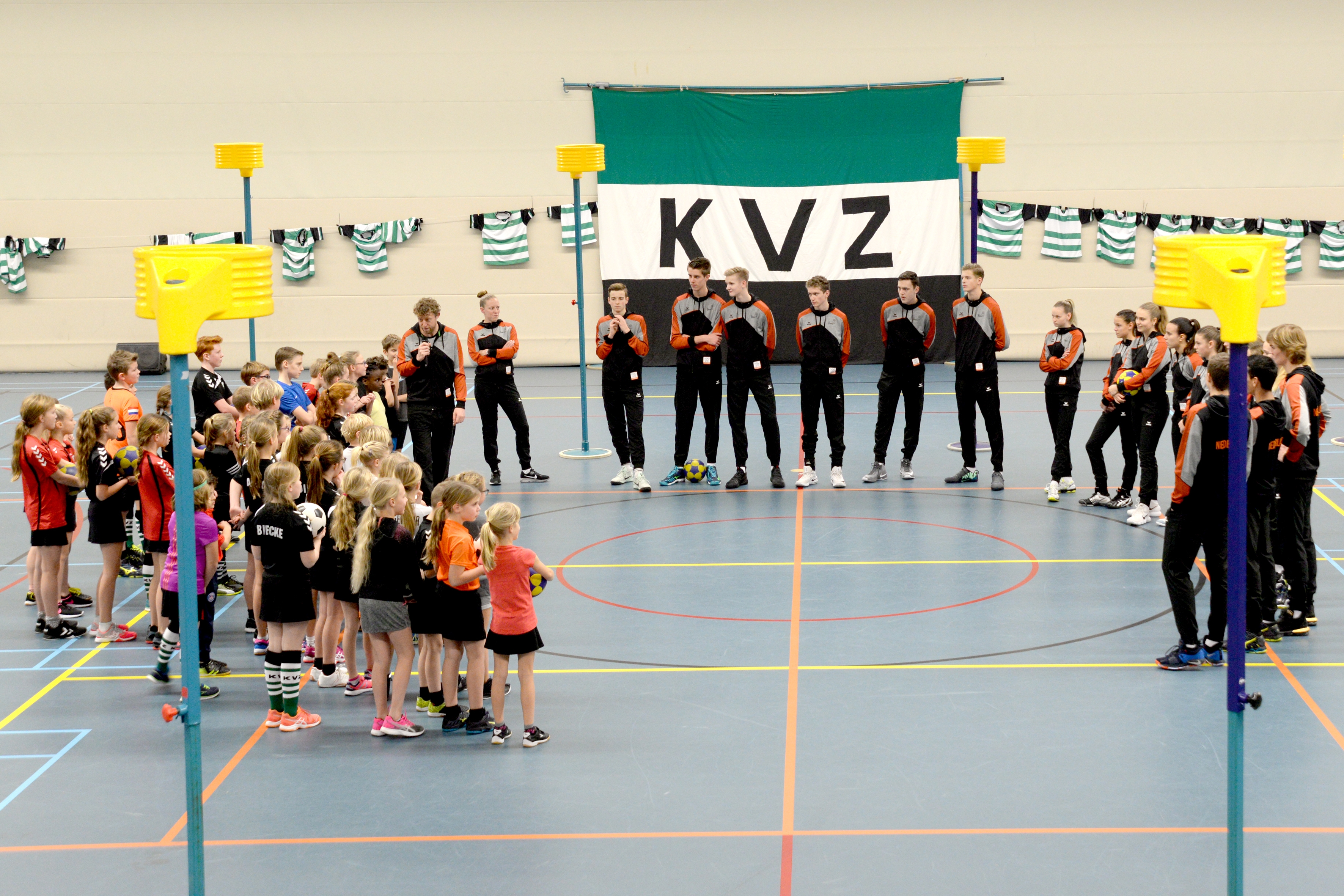 Oranje U17 zorgt voor korfbalspektakel bij KVZ