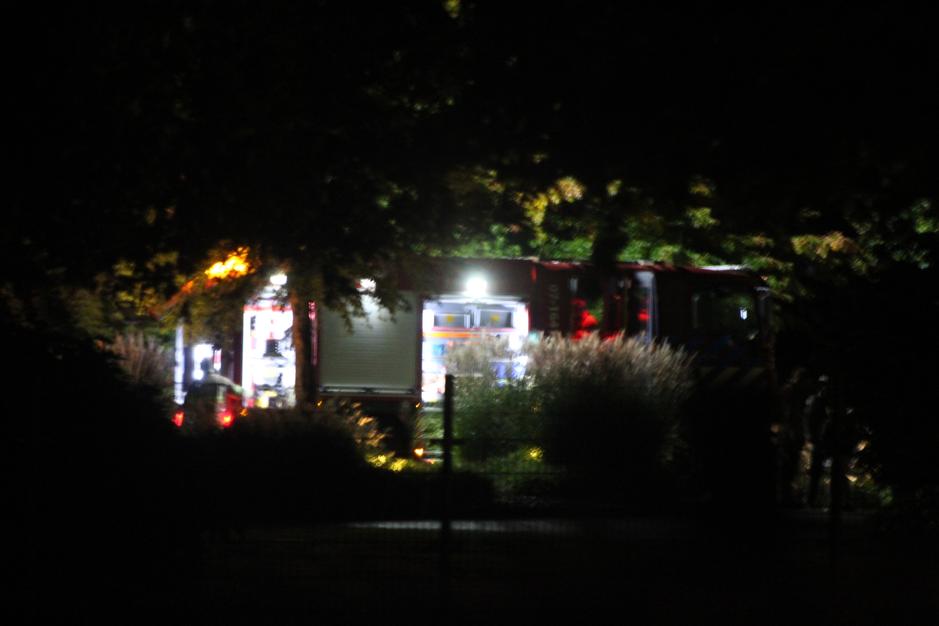 Brand in rietgedekte woning
