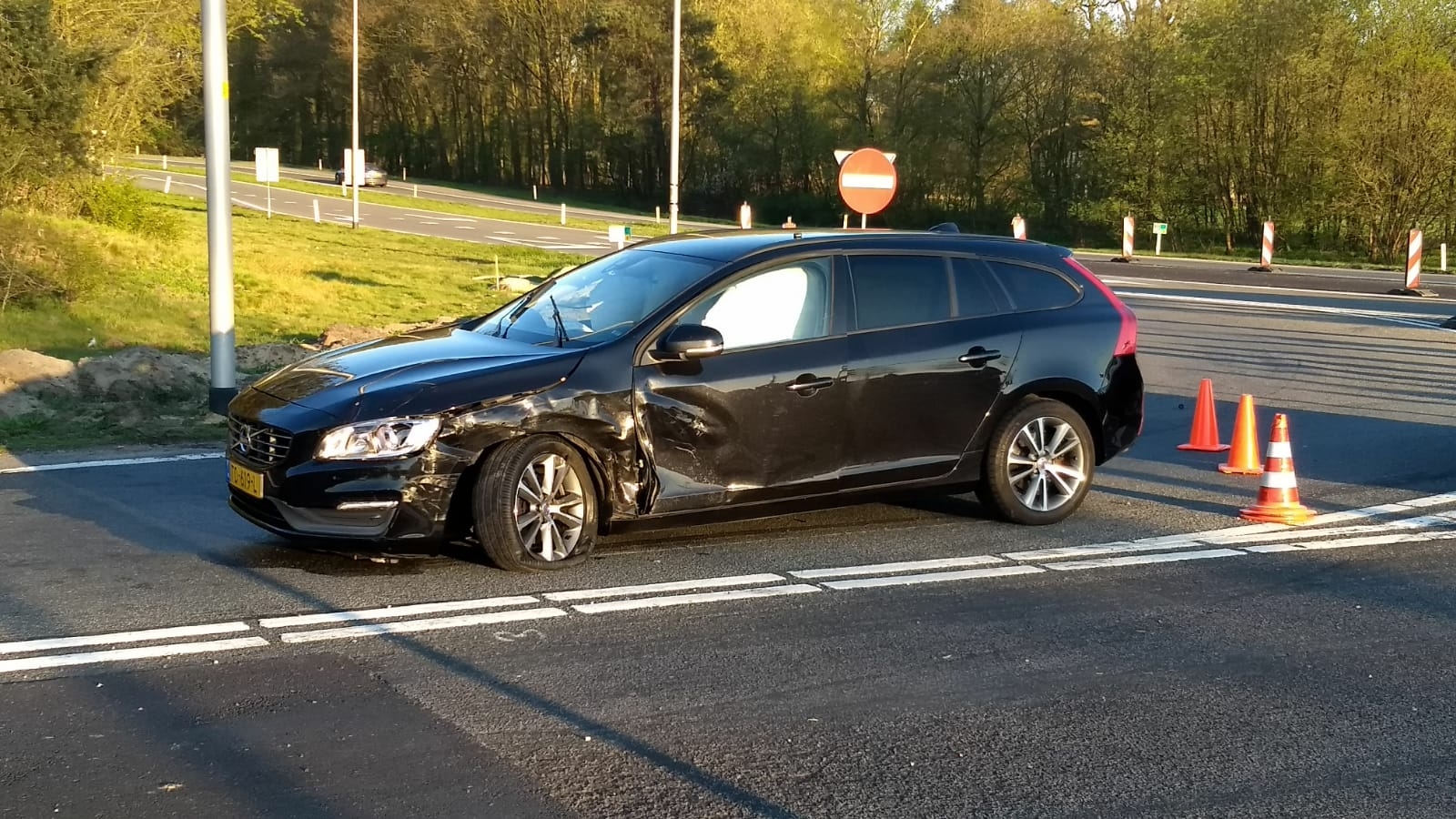 Man raakt gewond na botsing op de Europaweg in Ugchelen