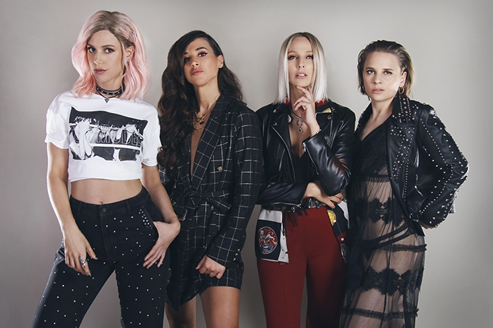 ‘Balkan babes’ naar Zwitsalpark
