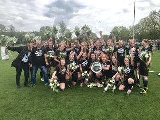 WWNA Dames 1 worden met dubbele cijfers kampioen
