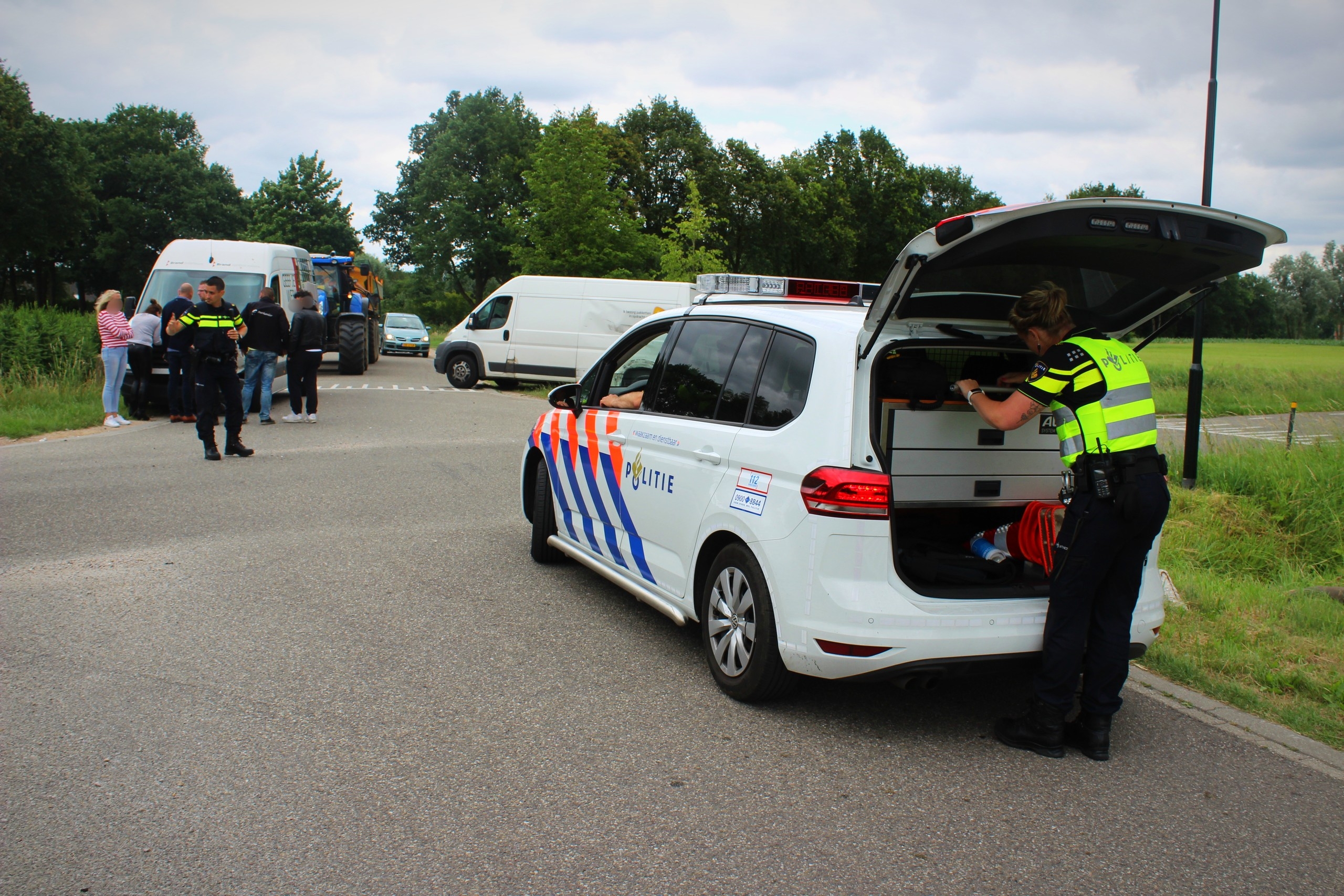 Drie voertuigen beschadigd bij aanrijding