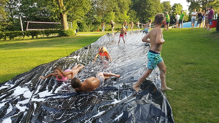 Drie starttijden en afstanden bij Zwemvierdaagse