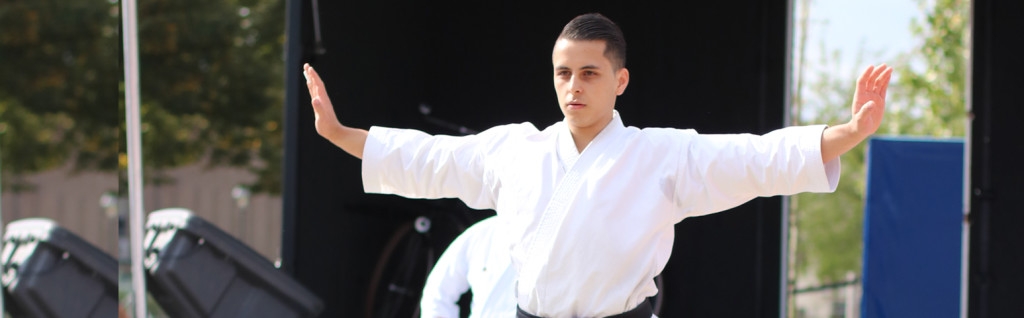 Karate-do Smaal traint door in de vakantie