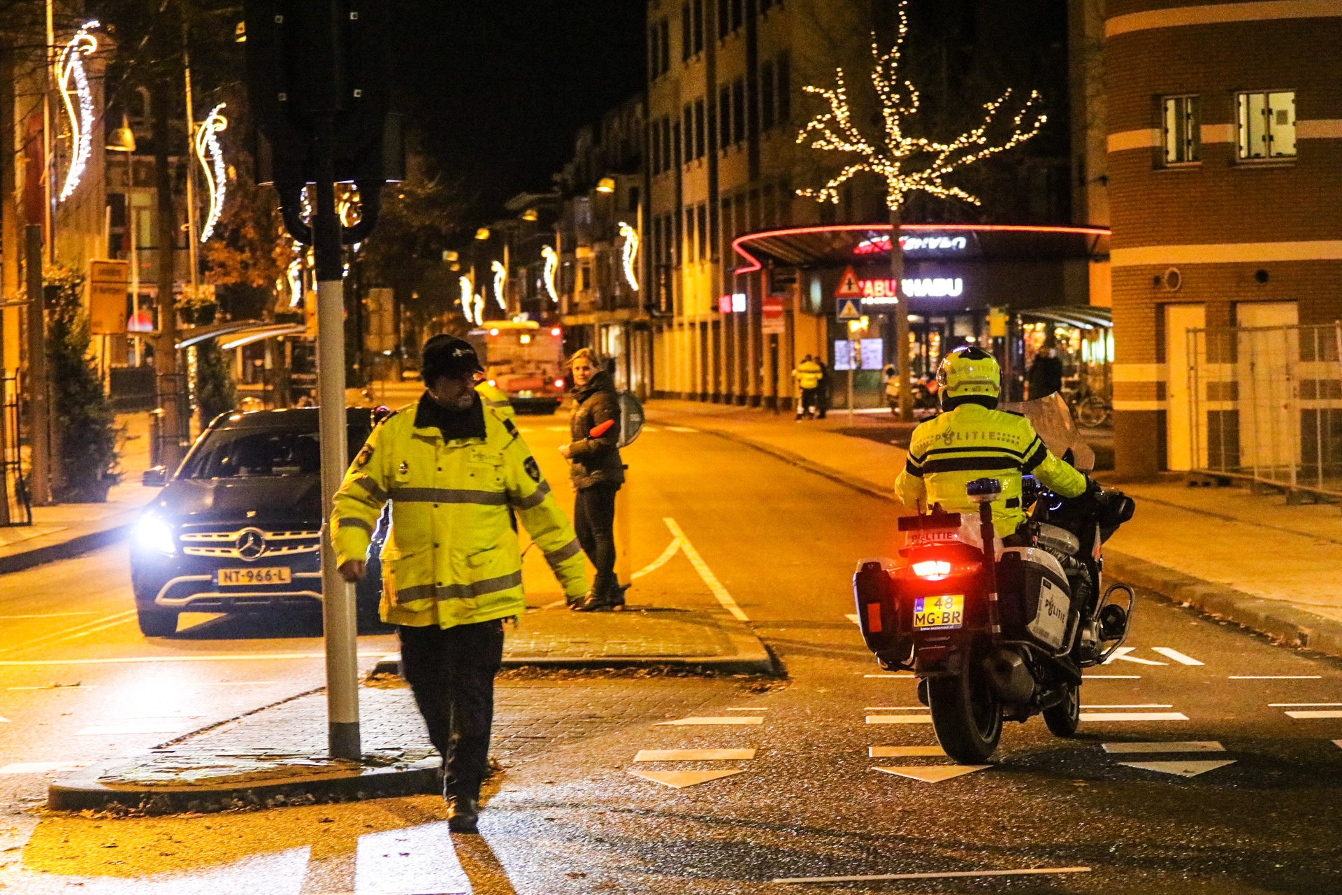 Politie houdt drugs – alcoholcontrole in Apeldoorn