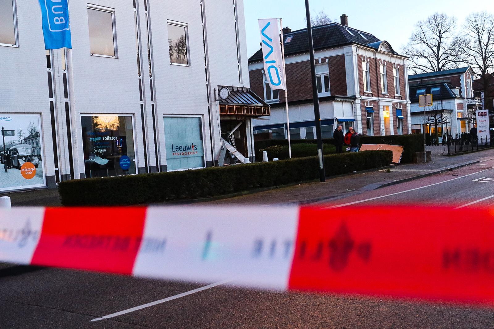 Explosieven Opruimingsdienst ter plaatse na plofkraak