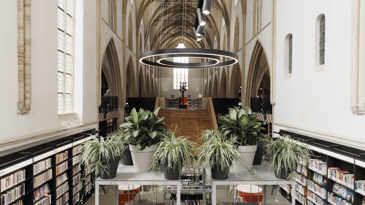 Meedenken over toekomst van de Bibliotheek