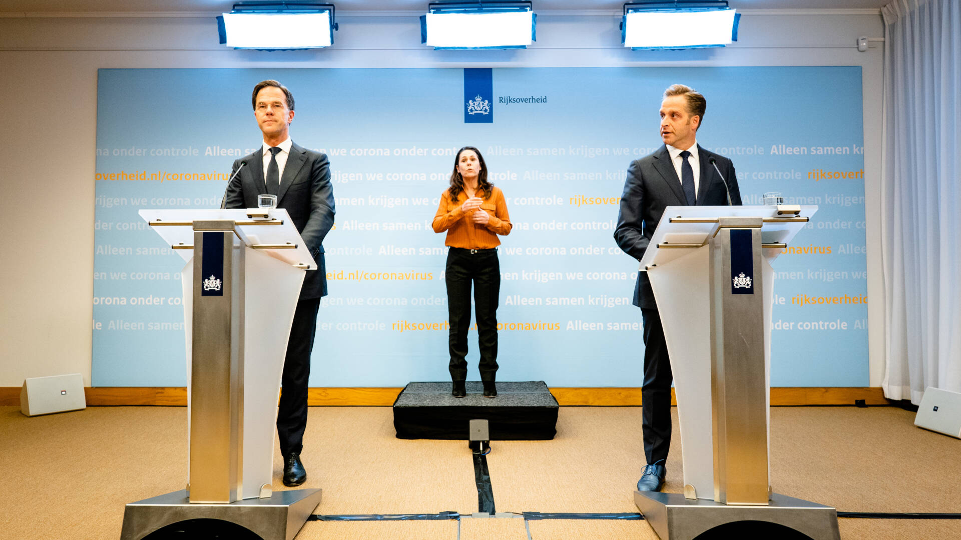 ‘Houd vol! En blijf thuis, ook tijdens Pasen’