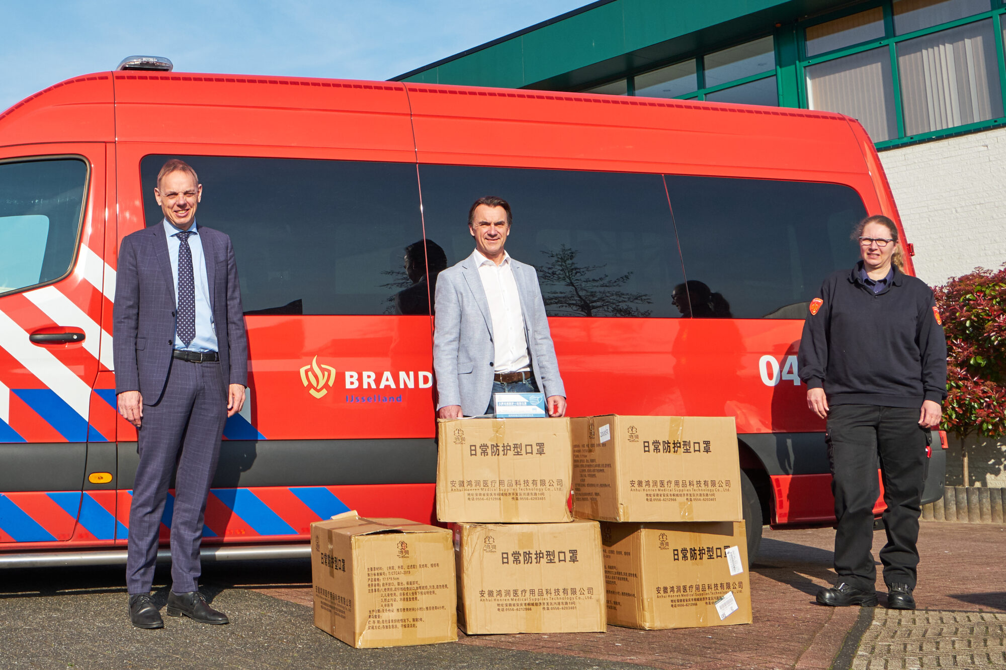 Online drukker doneert 10.000 mondkapjes aan GGD IJsselland