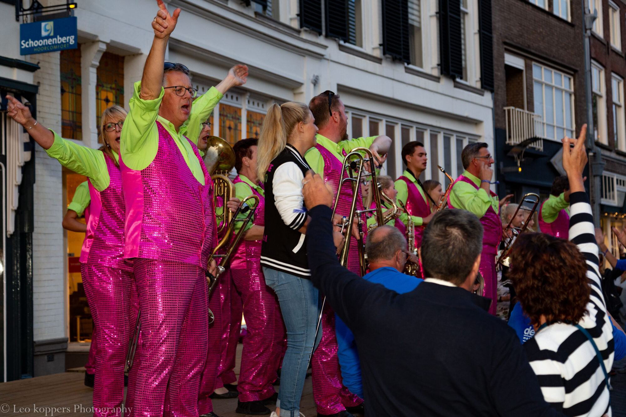 ‘We dweilen een jaartje later’