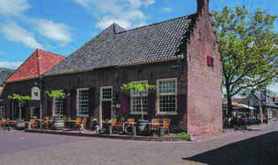 Werken in Bronkhorst, het kleinste stadje van Nederland?