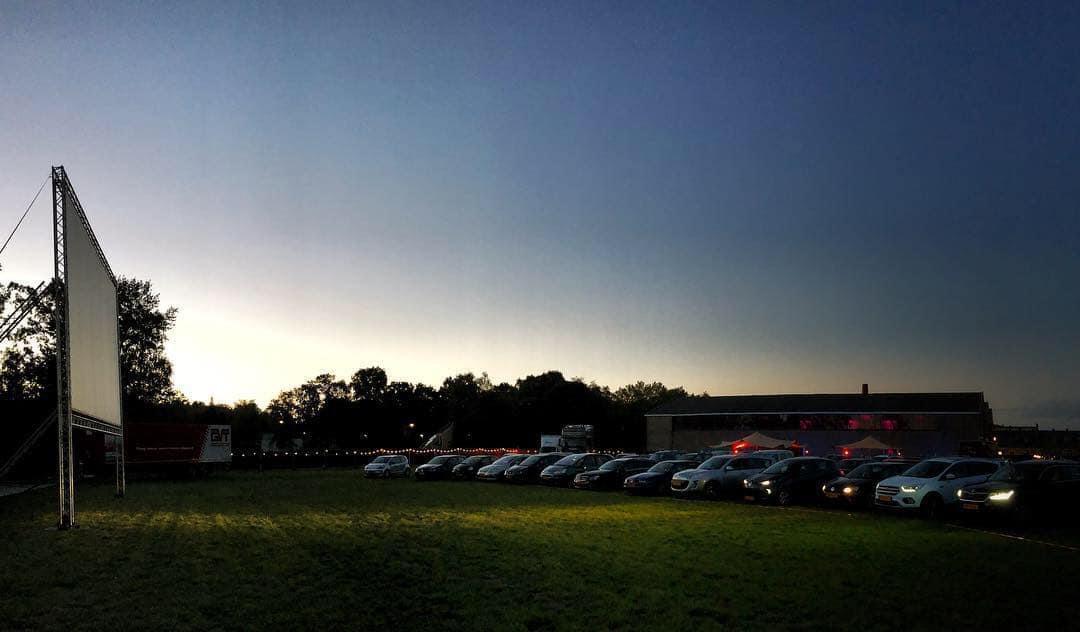 Drive-In Cinema Apeldoorn: Film kijken in de auto
