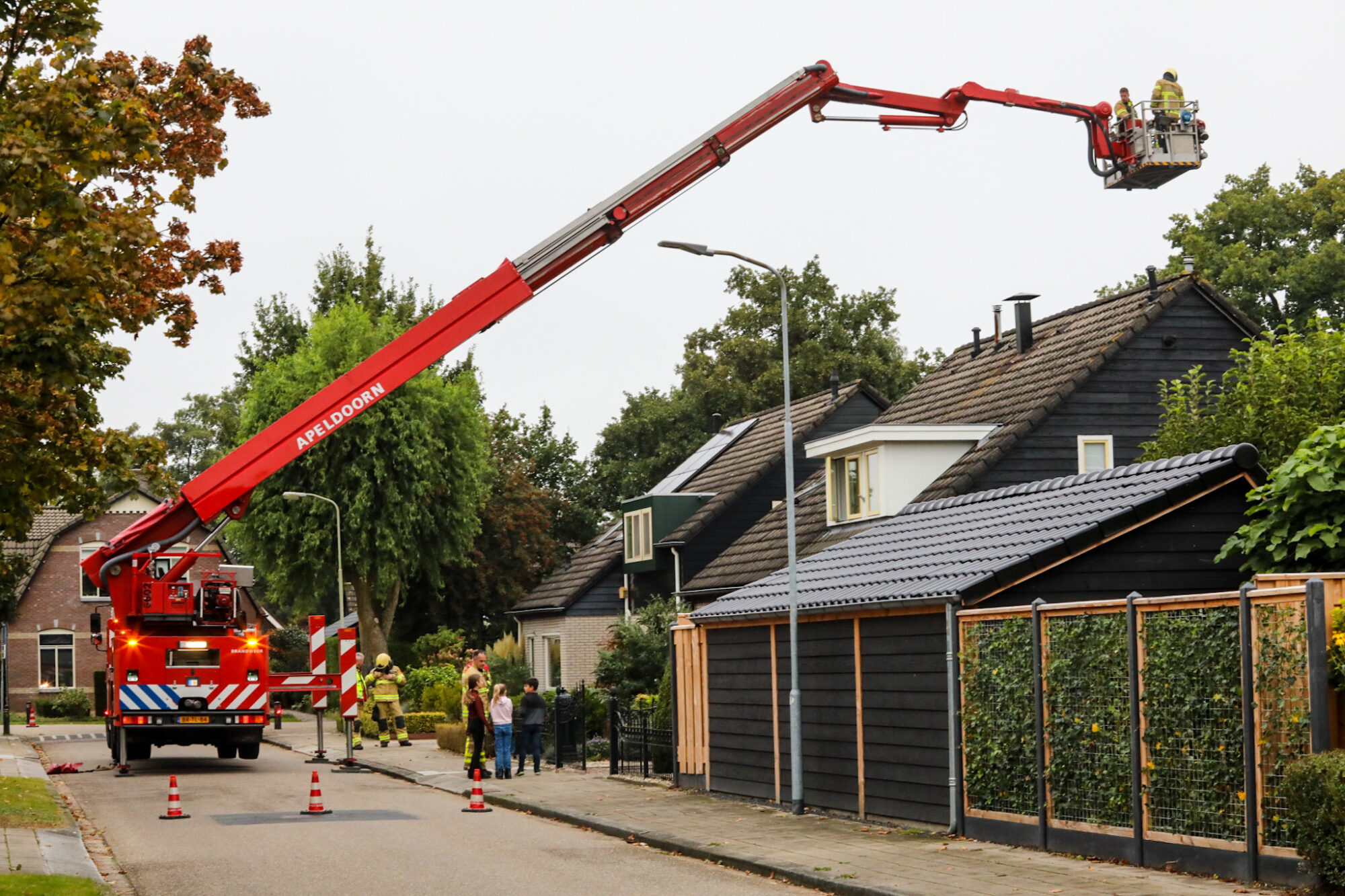 Geen gewonden bij schoorsteenbrand aan Mettenboschstede in Vaassen