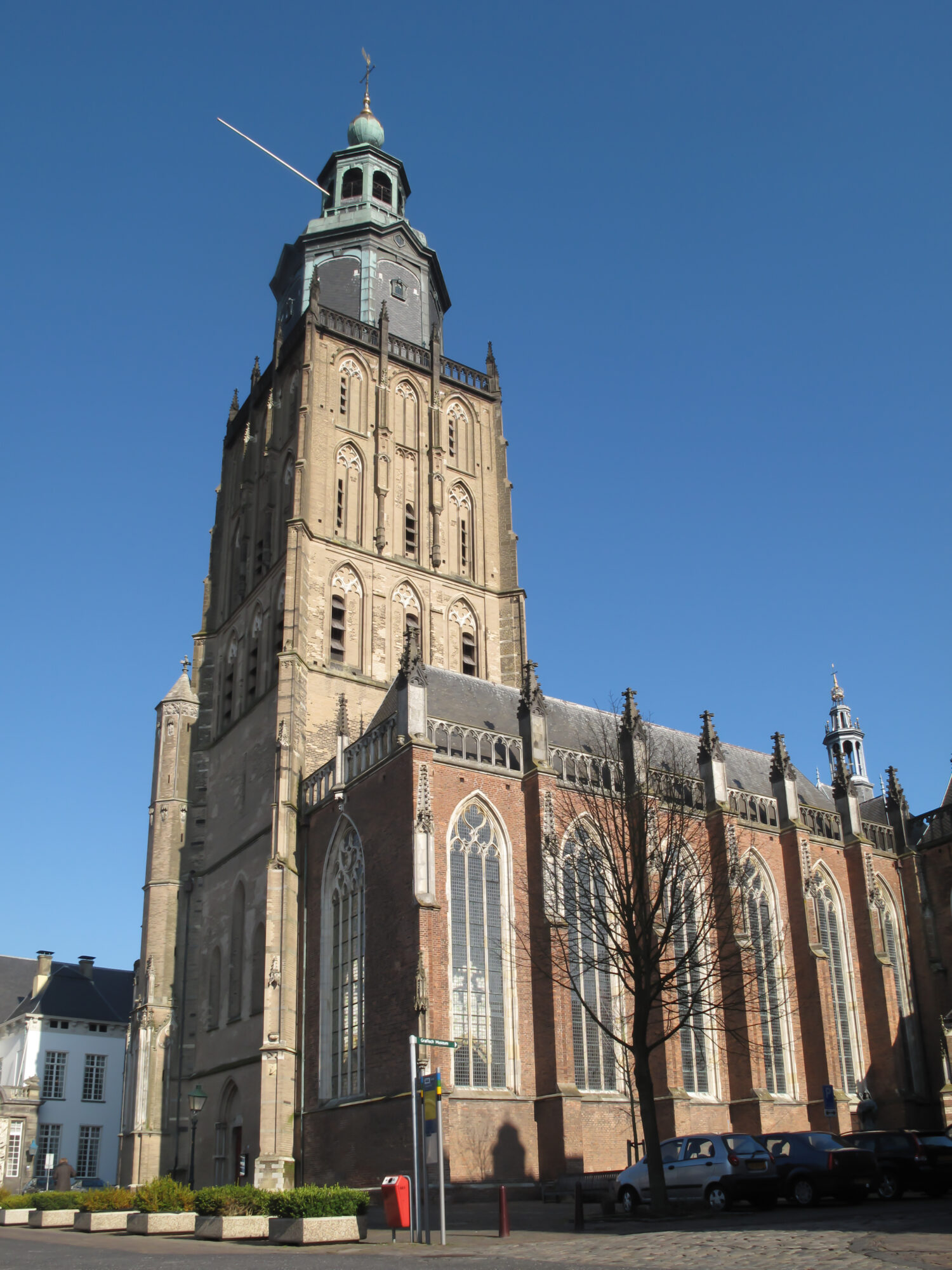 ‘Bezoekregeling’ in Walburgiskerk vanwege corona