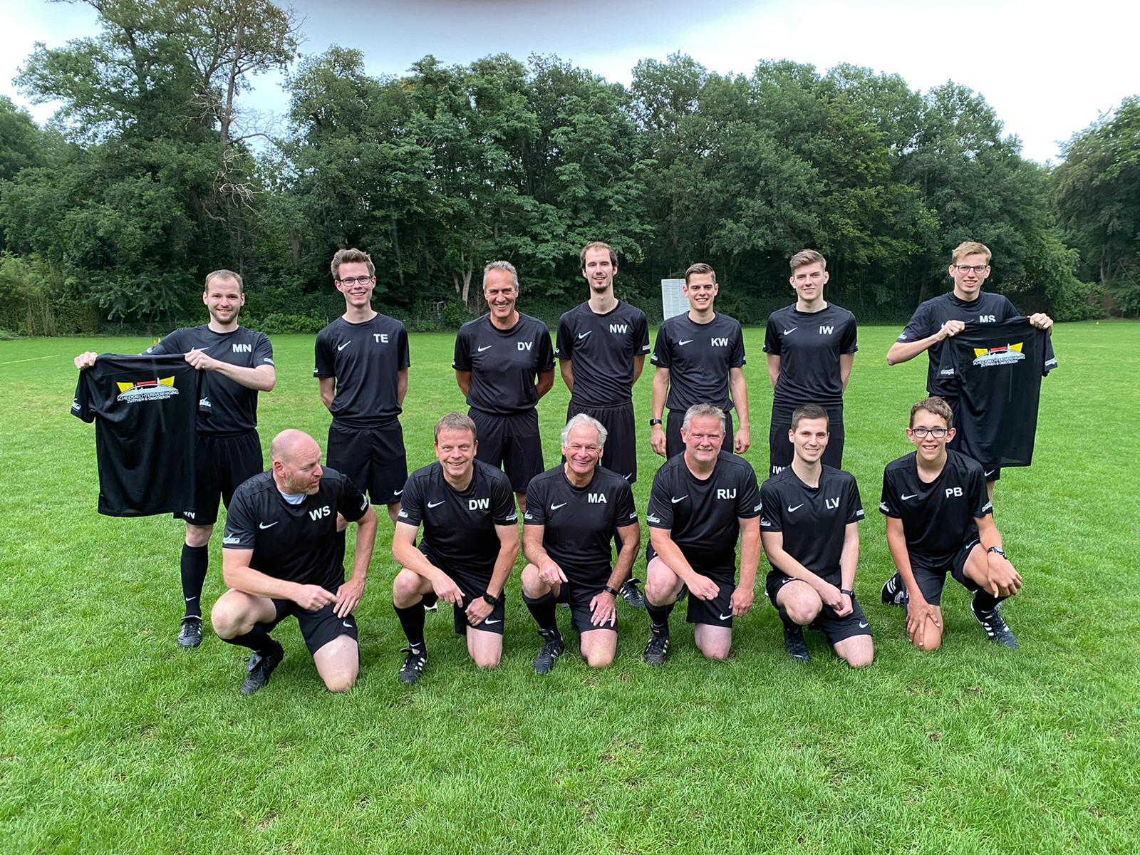 Scheidsrechtersvereniging Zutphen en Omstreken fluit letterlijk naar hobby