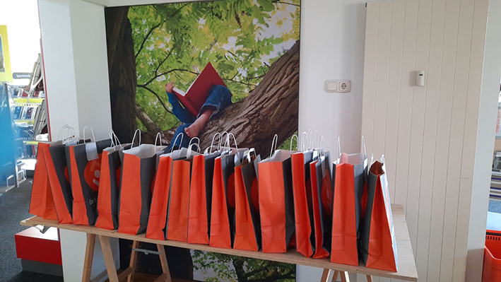 Bibliotheek Brummen|Voorst start weer met Afhaalbieb