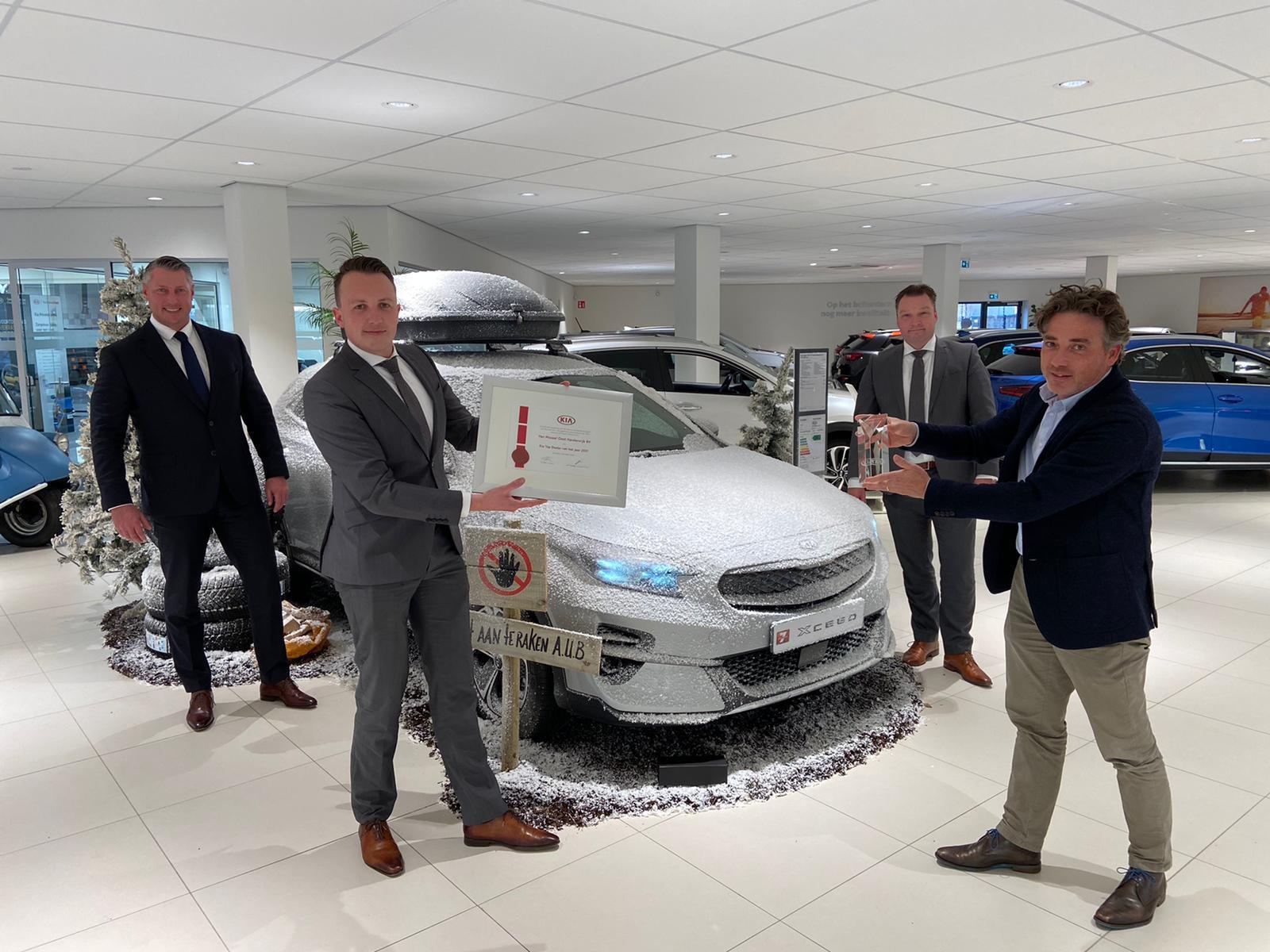 Kia-dealer Van Mossel bekroond met ‘Top Dealer Award 2021’