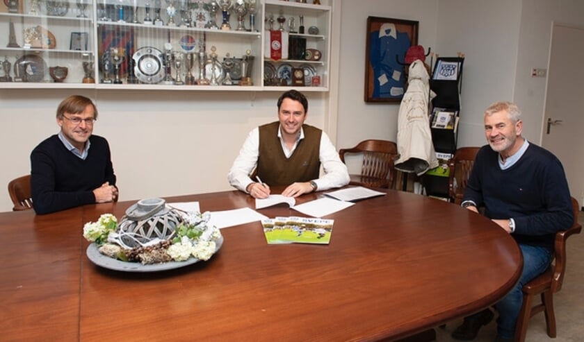 Exportslachterij J. Gosschalk & Zn: sponsorcontract voor 3 jaar