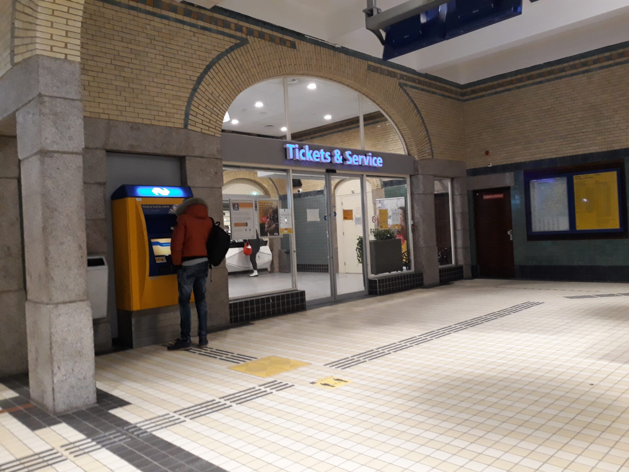 PvdA Deventer op de bres voor servicebalie op station