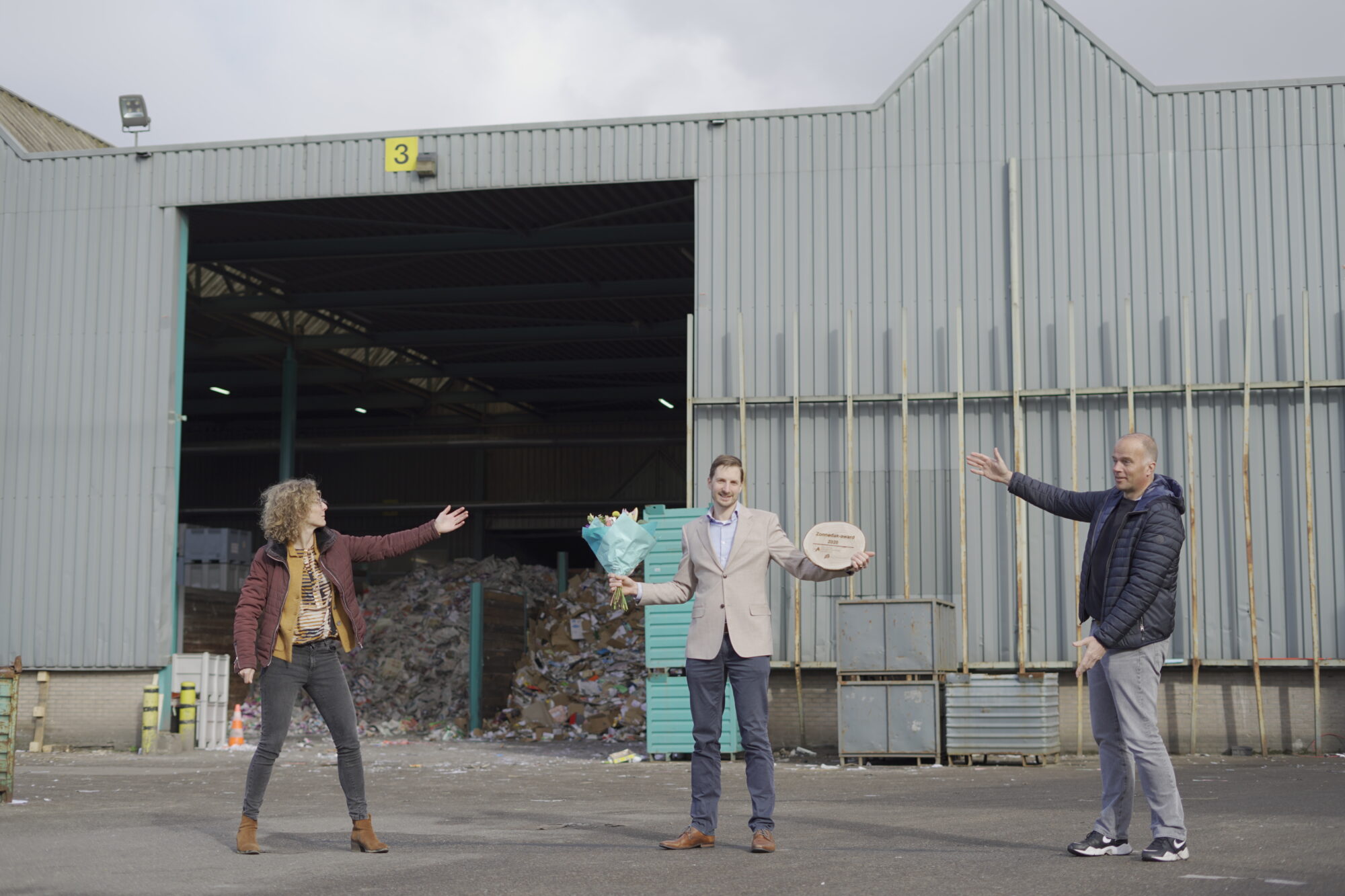 Van Gerrevink Recycling trotse ontvanger van de Zonnedak-award 2020