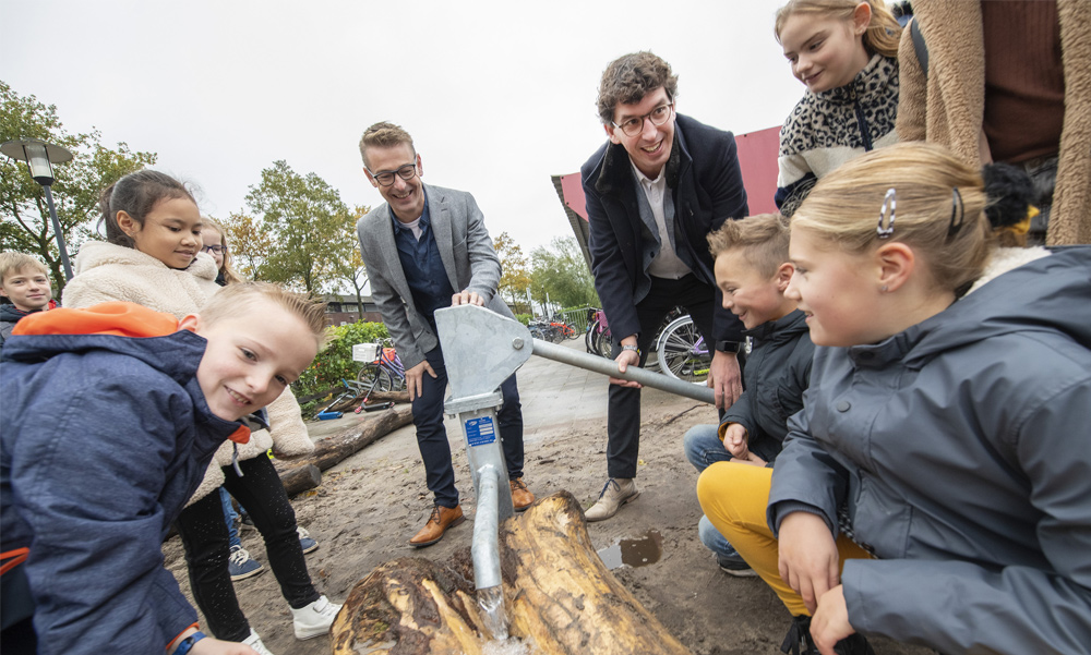 Geld voor groene schoolpleinen in gemeente Apeldoorn