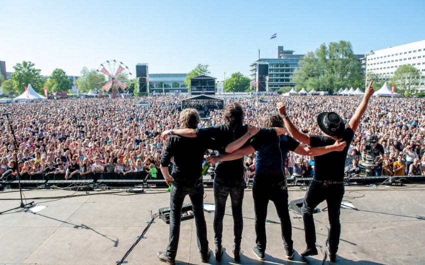 Nieuwe avonturen vervangen afscheidstournee van Sallandse rockband Bökkers