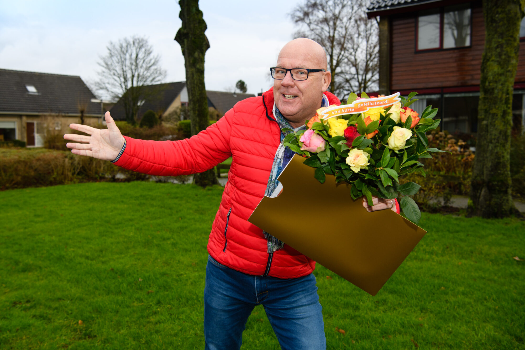 Inwoners Empe winnen samen 225.000 euro bij Postcode Loterij: “Een uitbouw aan het huis was altijd al een droom”