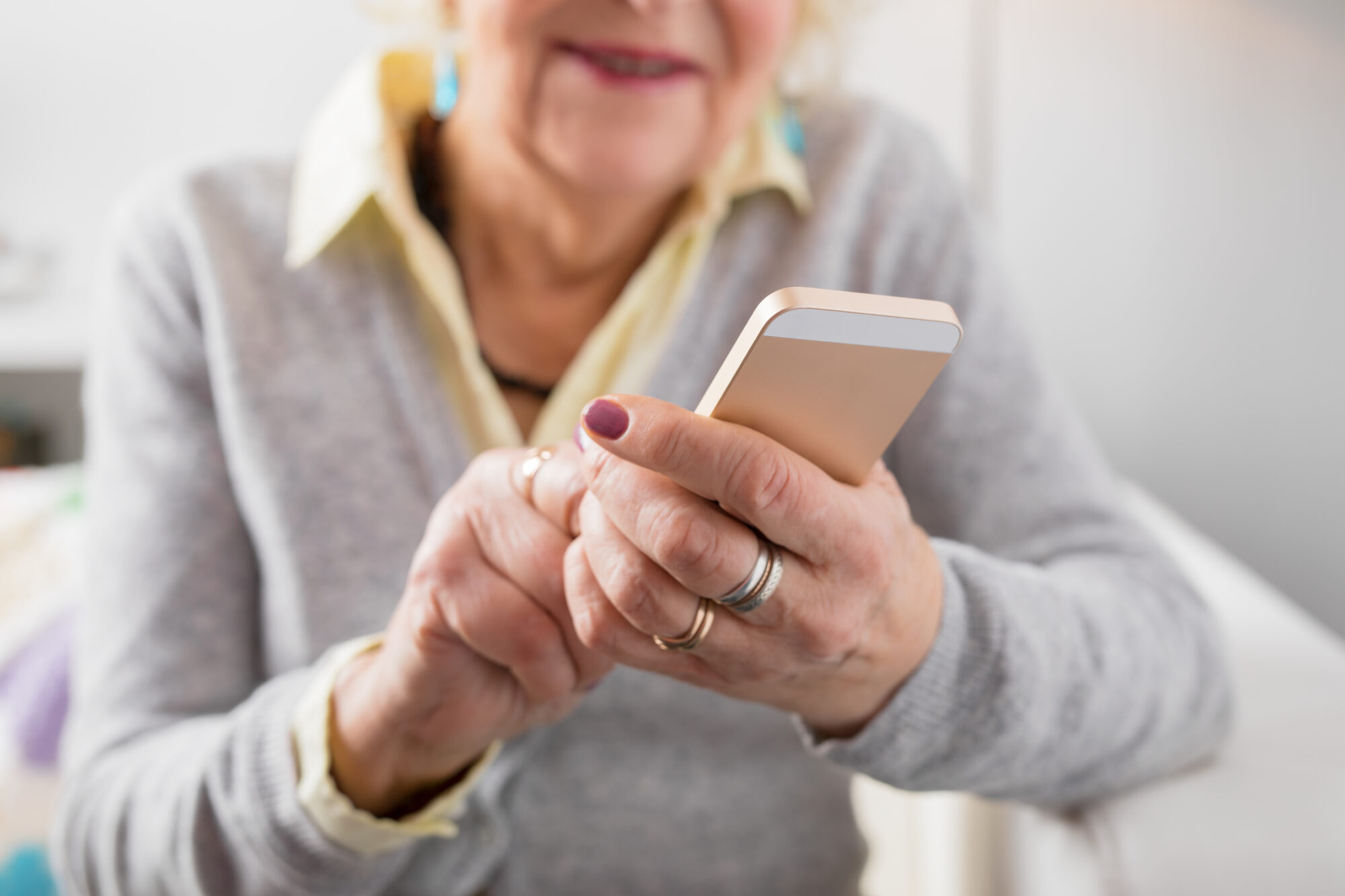 Aangifte Hulplijn voor slachtoffers van internetcriminaliteit of babbeltrucs