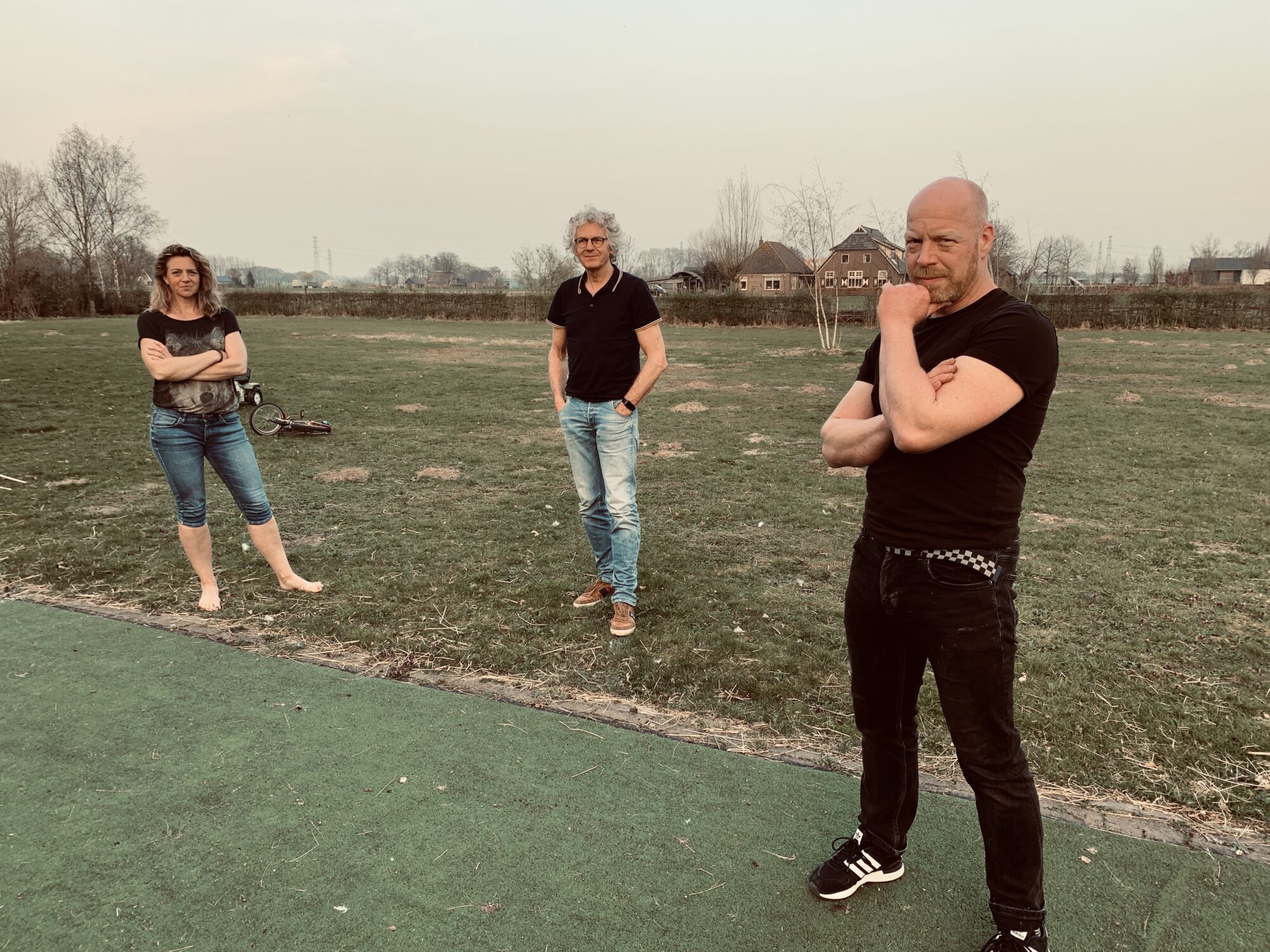 Gelegenheidstheatergezelschap HouVast schrijft theaterstuk over virussen