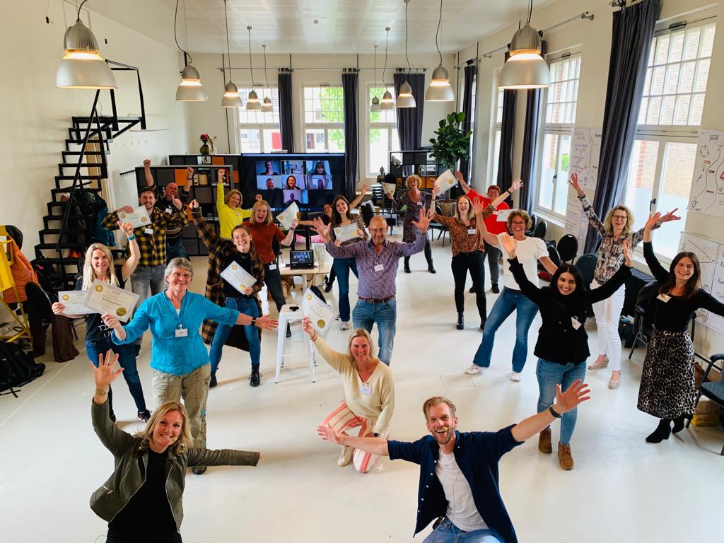 De kracht van een NLP opleiding in een wereld vol persoonlijke ontwikkeling