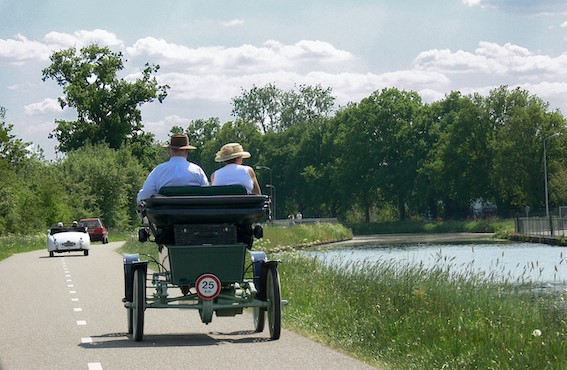 Lions Classics: Prachtige rit voor klassieke auto’s
