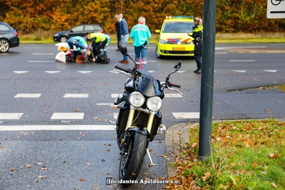 Motorrijder gewond na valpartij Laan van Malkenschoten Apeldoorn