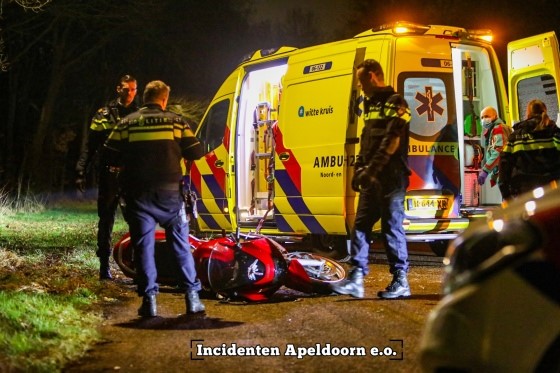 Motorrijder gewond na valpartij in Beekbergen