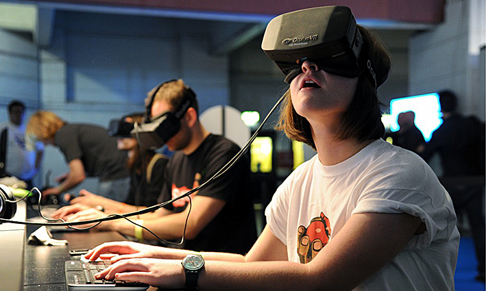 De game-industrie omarmt twee nieuwe technologische trends.