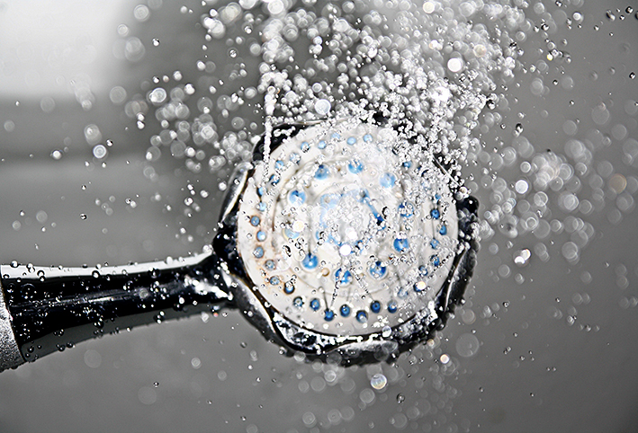 Nederland kan bijna dertig miljard liter water per jaar besparen met douchen