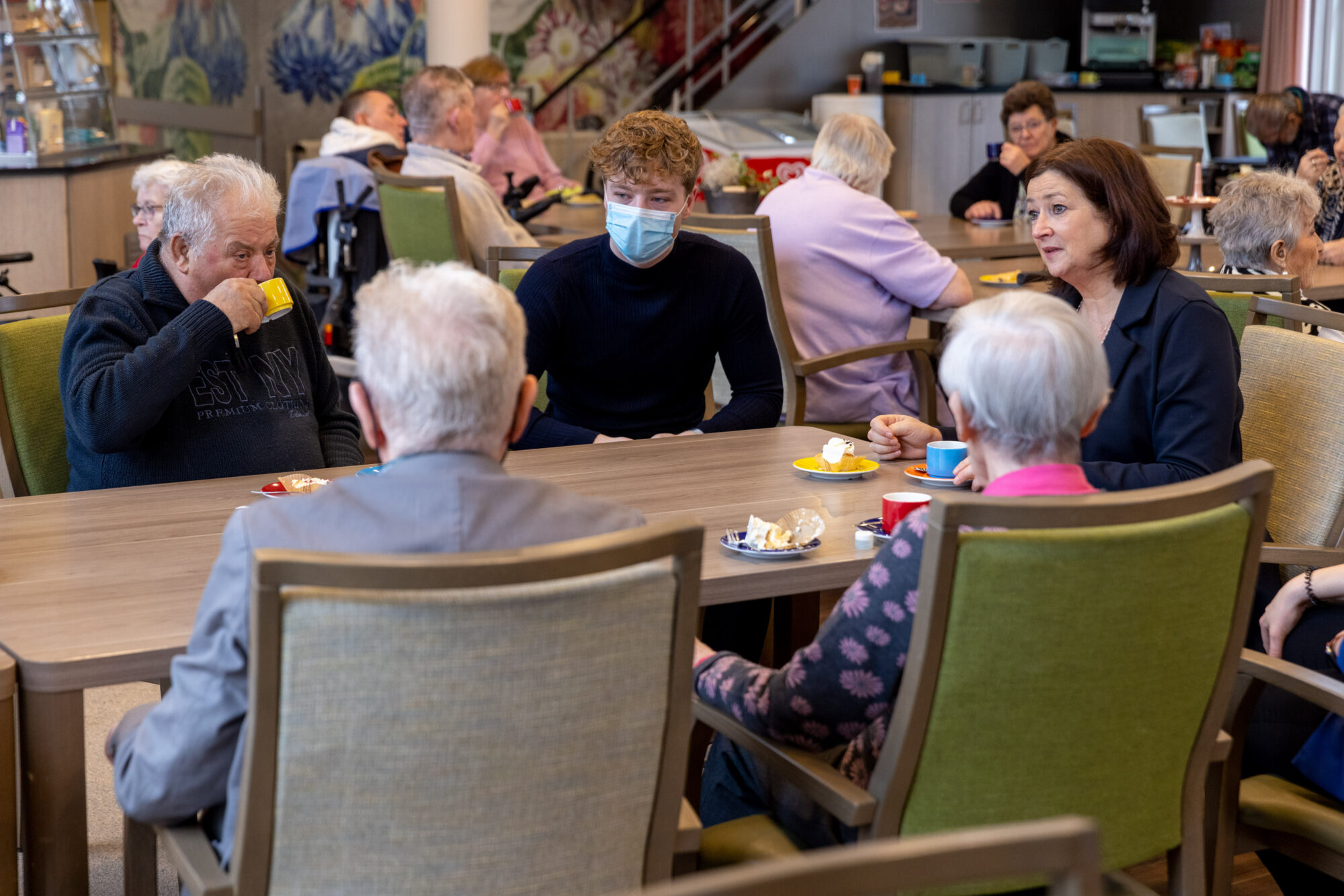 Minister Helder bezoekt Woon- en Zorgcentrum Humanitas Deventer