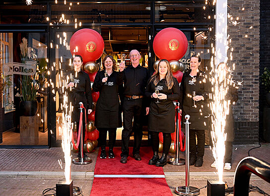 Bakkerij Nollen opent winkel in Diepenveen