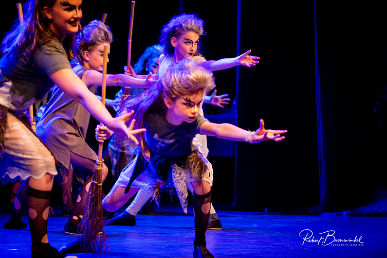 LINK! jeugdtheater bestaat 10 jaar