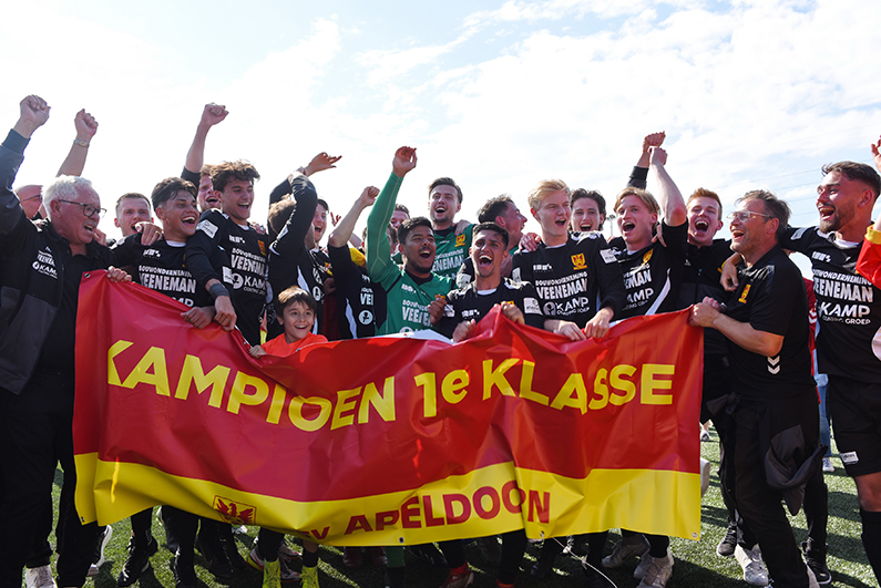 csv Apeldoorn pakt de titel