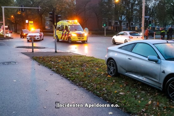 Scooterrijder gewond bij ongeluk in Apeldoorn