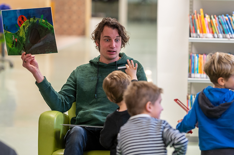 ‘Luisteren en spelen gaan heel goed samen’
