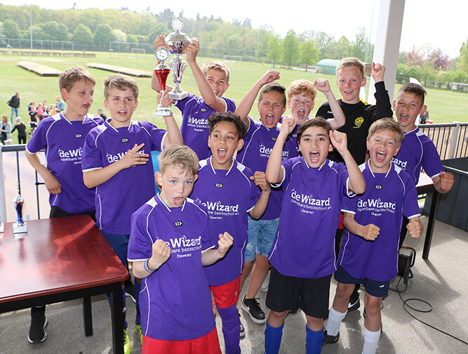 Meer teams mogen naar finales