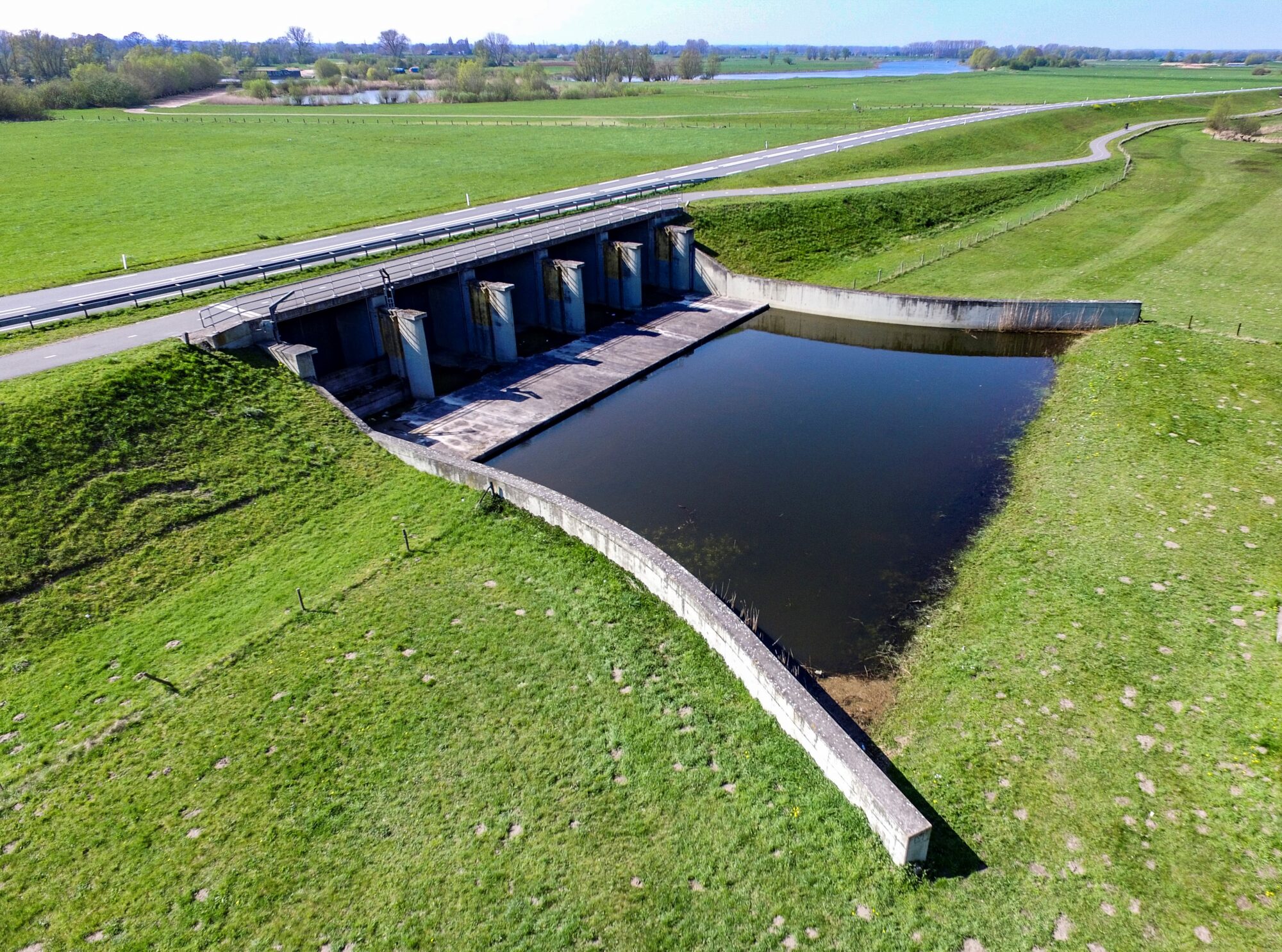 Eerste open dag bunkers IJssellinie