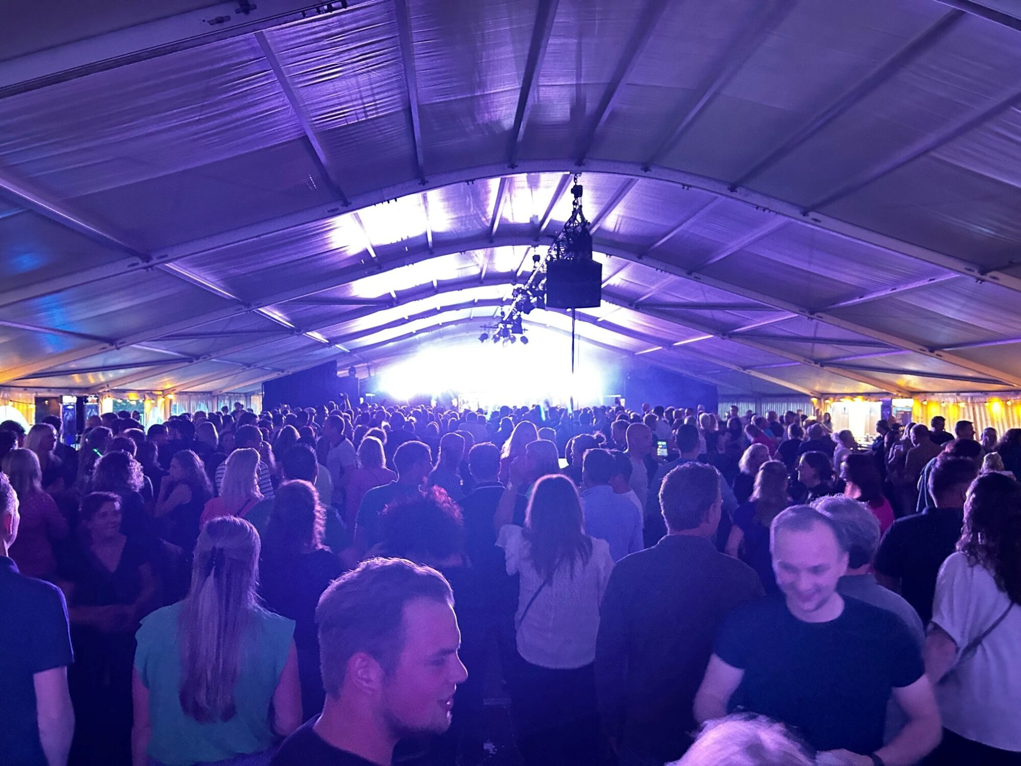 Spectaculaire eerste editie van 90’s event Ugchelen